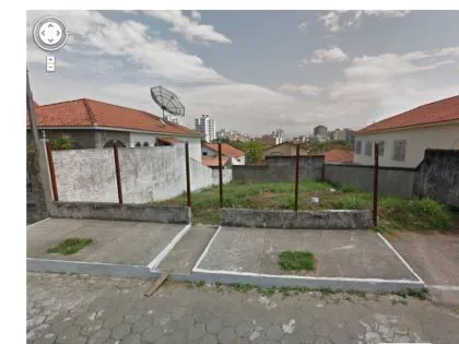 Terreno à venda em Montese